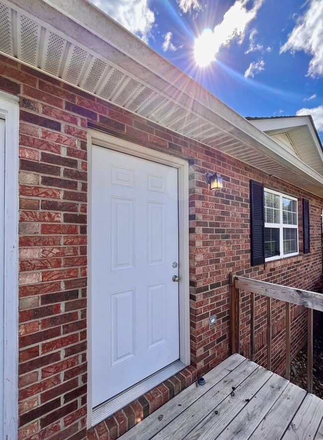 Photo - Adorable 1 bed / 1.5 bath with Garage Unit 18-14