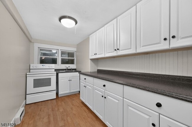 Photo - 11 Pulaski Rd