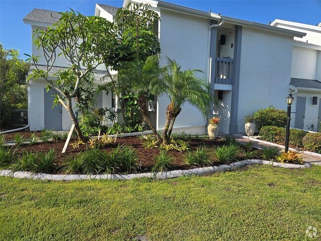 Building Photo - 611 Lively Dr Unit A Rental