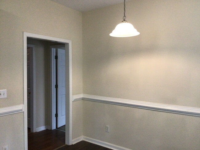 Photo - 204 McCarthy Dr