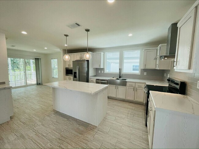 Photo - 34857 Robins Song Rd