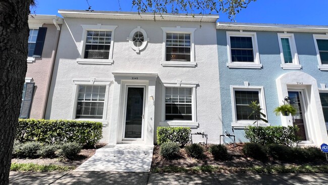 Fantastic Avalon Park 3 bed/2 bath Townhome! - Fantastic Avalon Park 3 bed/2 bath Townhome!