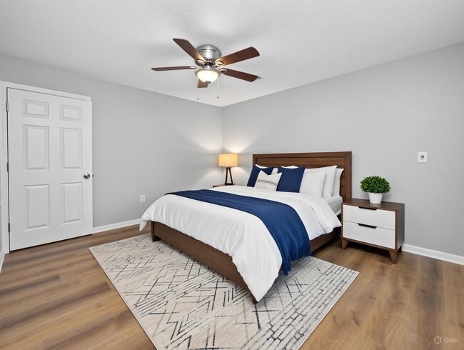 Photo - 2912 E Columbus Dr Unit 3