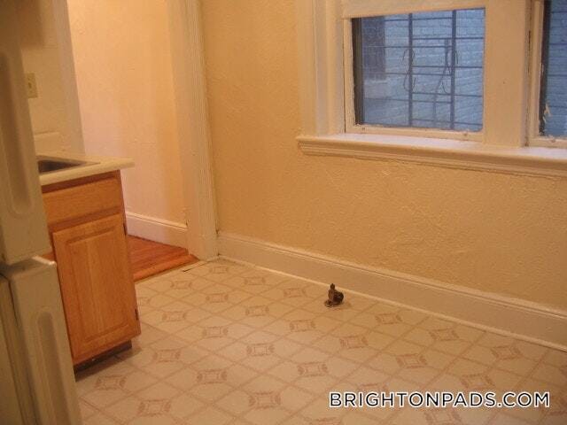 Photo - 1715 Commonwealth Ave Unidad 1