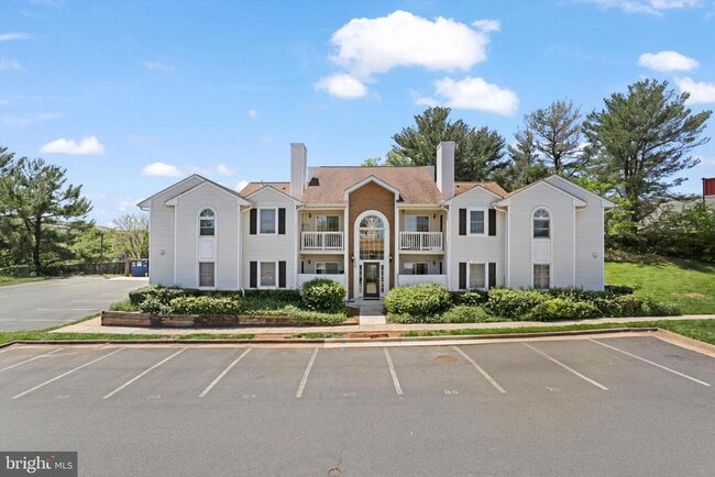 Photo - 110 Westwick Ct Apartment Unit 7