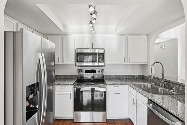 Photo - Status: Accepting Applications Unit D