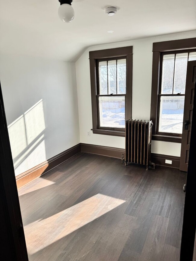 Photo - 1021 Charles Ave Unit 2