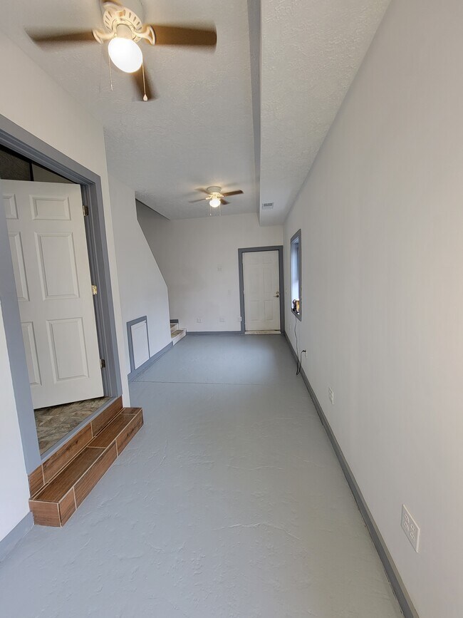 808 E Water St Unit B