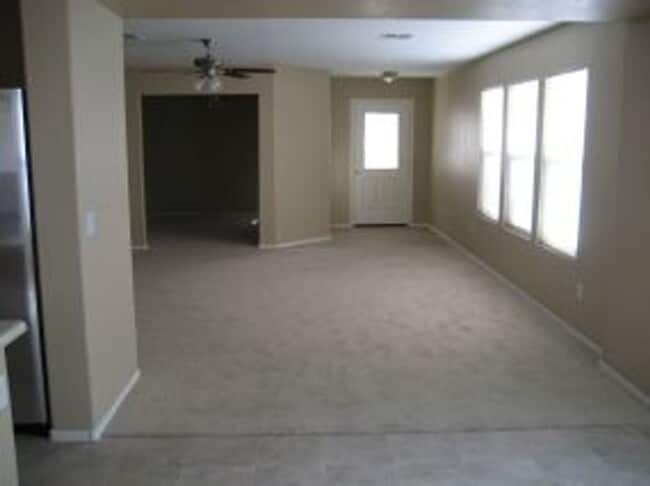 Photo - 3232 W Cavedale Dr