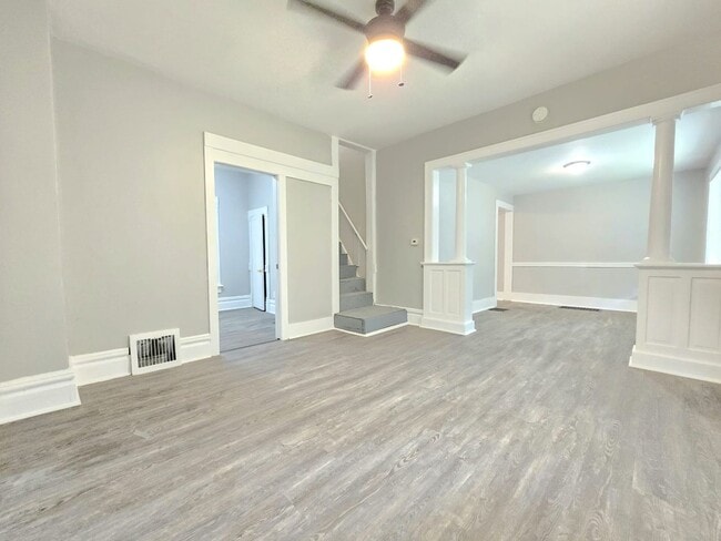 Photo - 234 Studebaker St