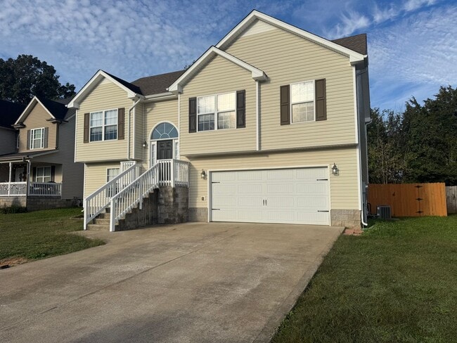 Photo - Gorgeous 5 Bedroom Home