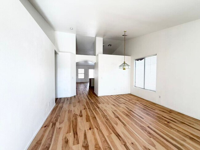 Photo - 2732 Echo Springs St