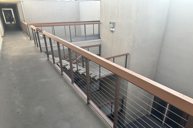 Photo - 330 S Barrington Ave