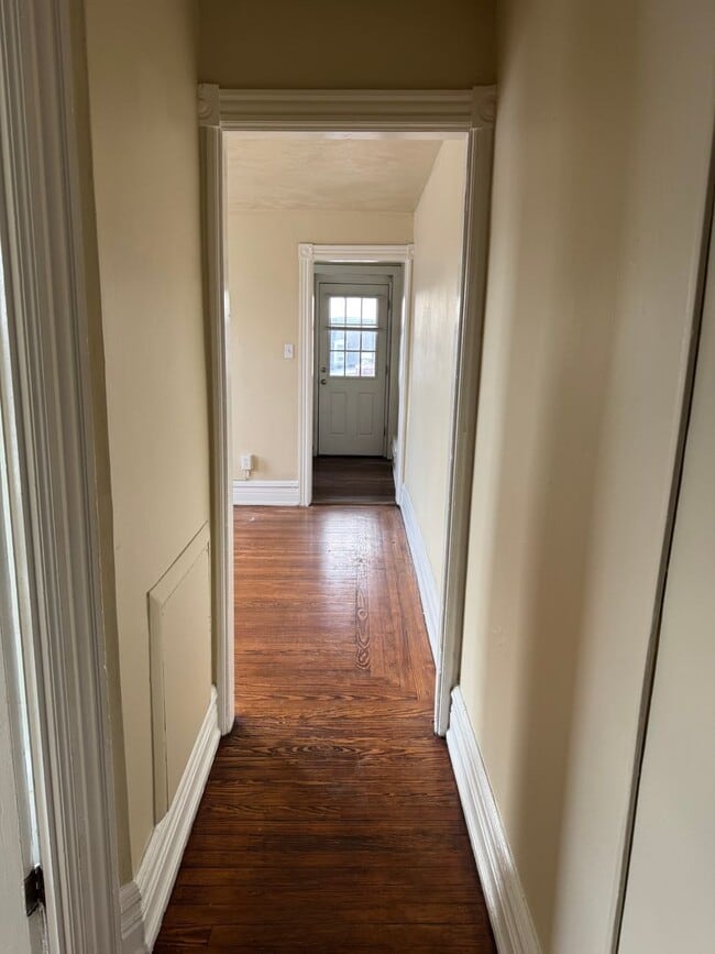 Photo - 718-718 Washington St Unidad 718 W Washington - Apt 3