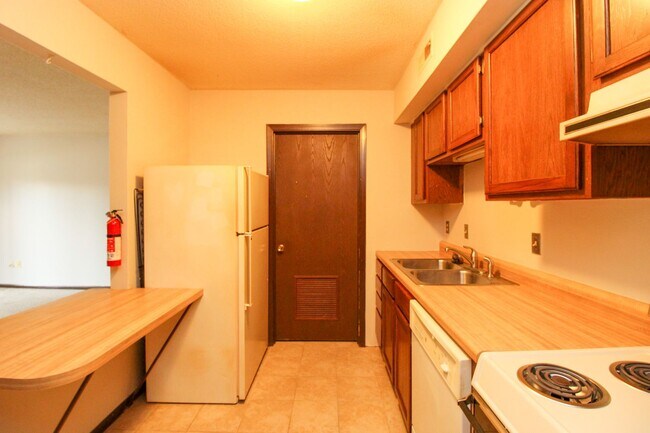 Photo - Condo available for rent!