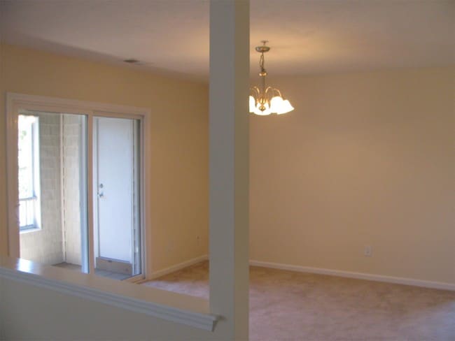 Photo - 633 Spencer-Farlow Dr