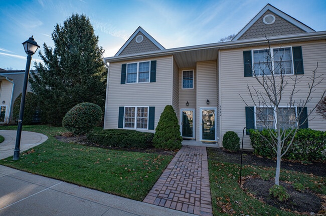 Photo - 1113 Savoy Dr