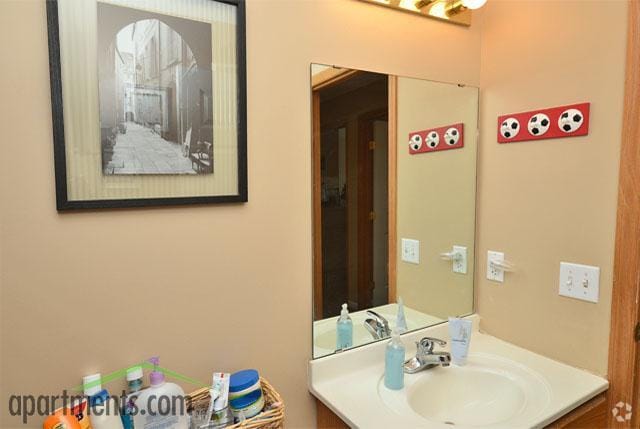 Bathroom - Parkbury Villa