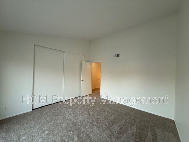 Photo - 99 Dogwood Ln