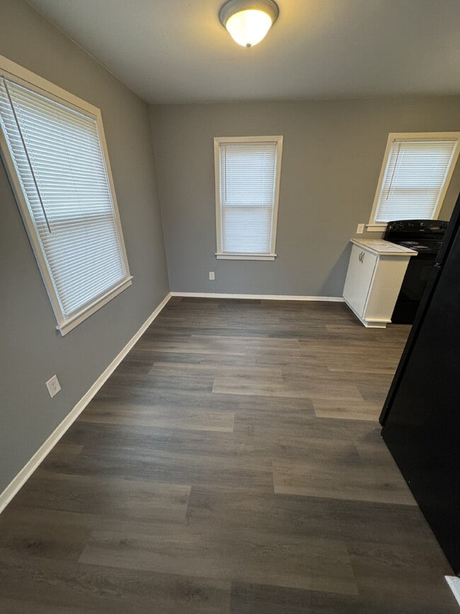 Photo - "Charming 2-Bed, 2-Bath Duplex Gem in Wichita – Spacious 1248 Sq Ft Living!"