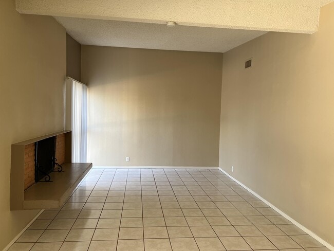 Photo - 1880 Caballero Way