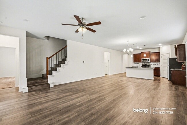 Photo - 5458 Ridgeway Dr