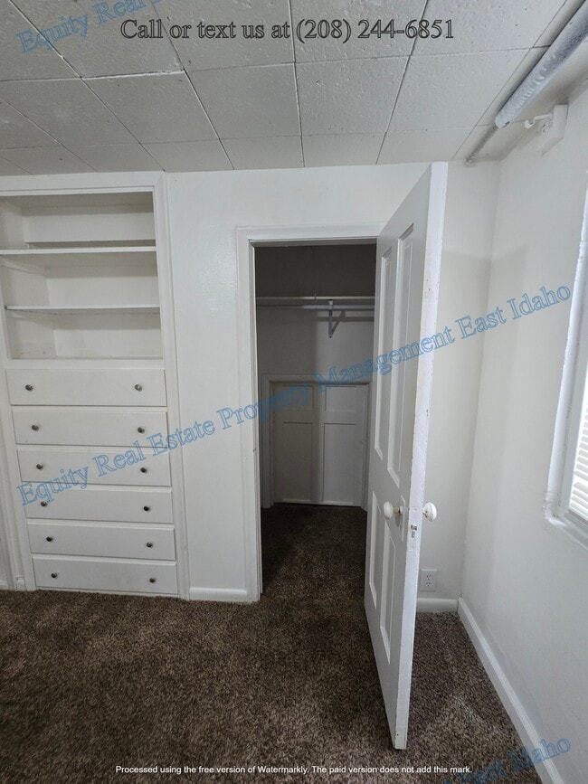Photo - 555 N 13th Ave