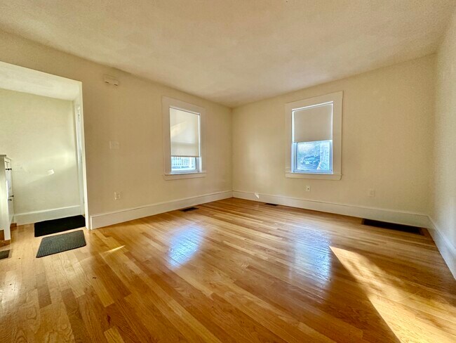 Photo - 7 Rifle Ct Unit 7