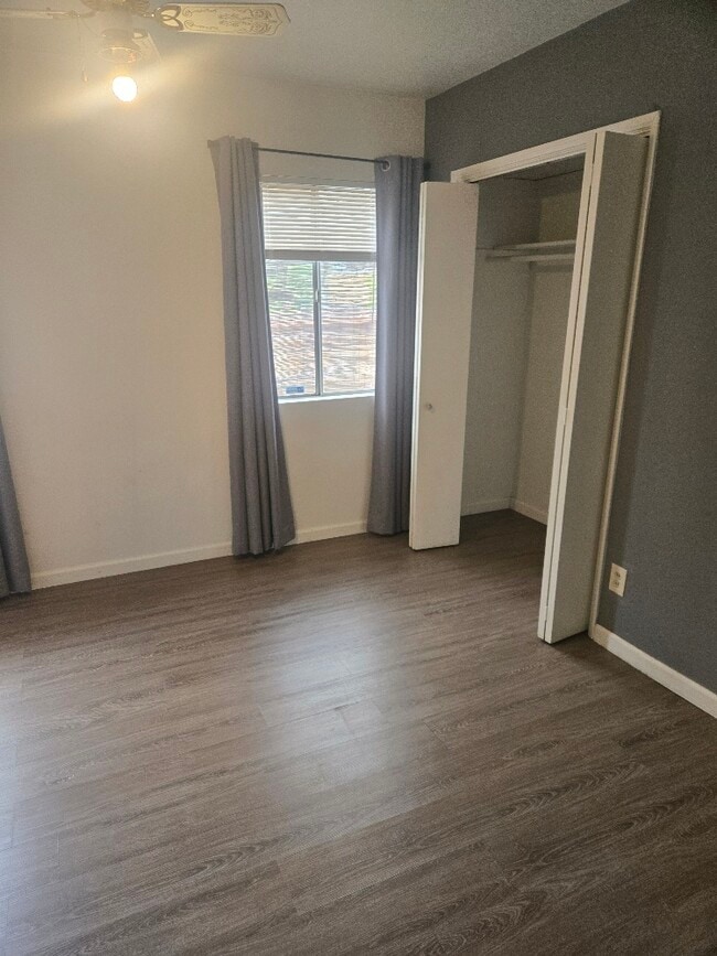 Photo - 7253 Capps Ave