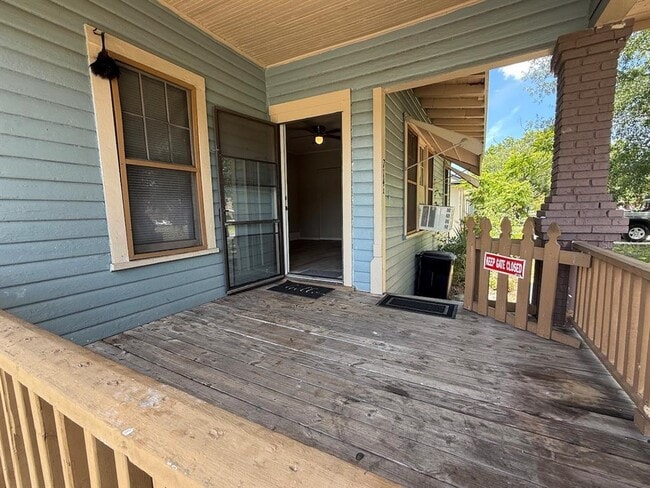 Photo - 714 Laurel Ave