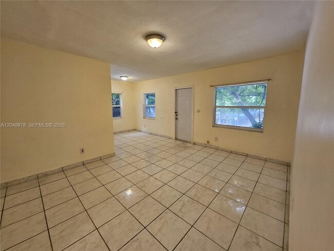 822 SW 31st Ave Unit 822