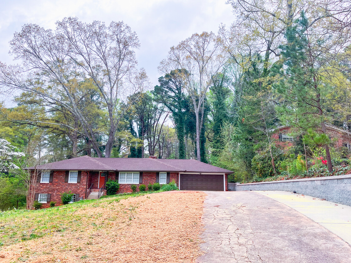 Photo - 4170 Durham Cir (Stone Mountain, GA)