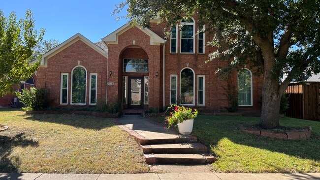 Photo - 1324 Hillcrest Dr