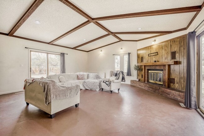 Photo - Spacious Cul-de-Sac Home Near CSU
