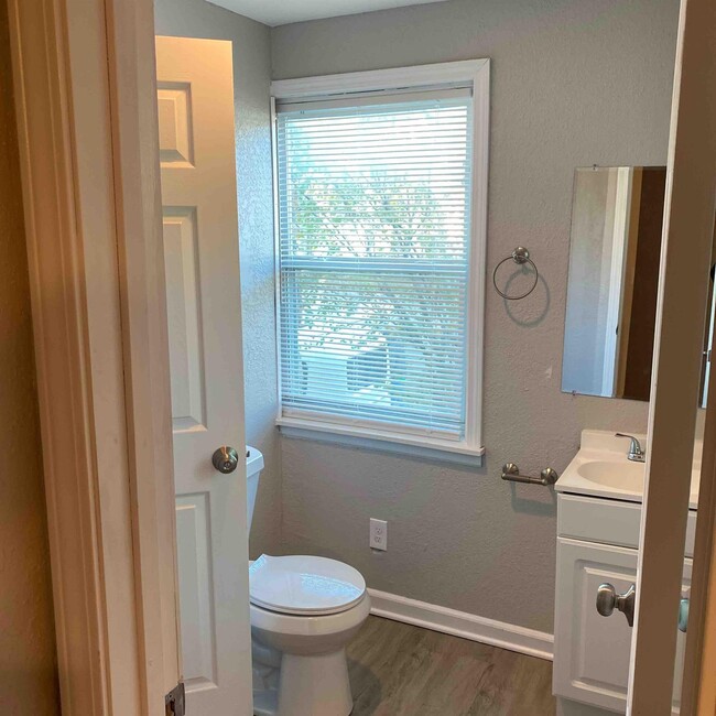 Photo - 111 Spruce Ave