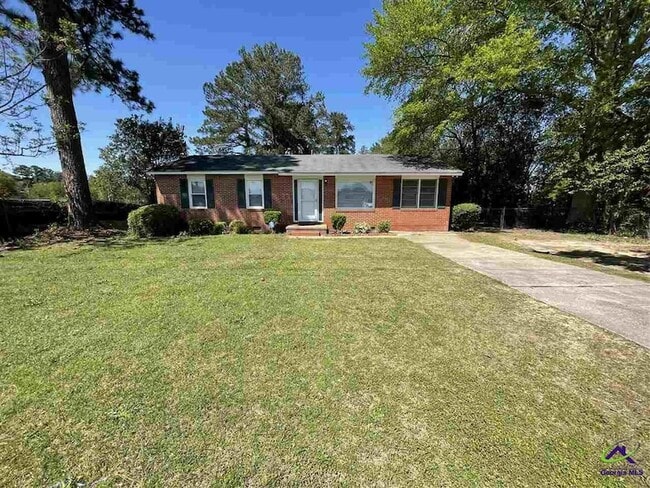 Photo - 111 Nix Way