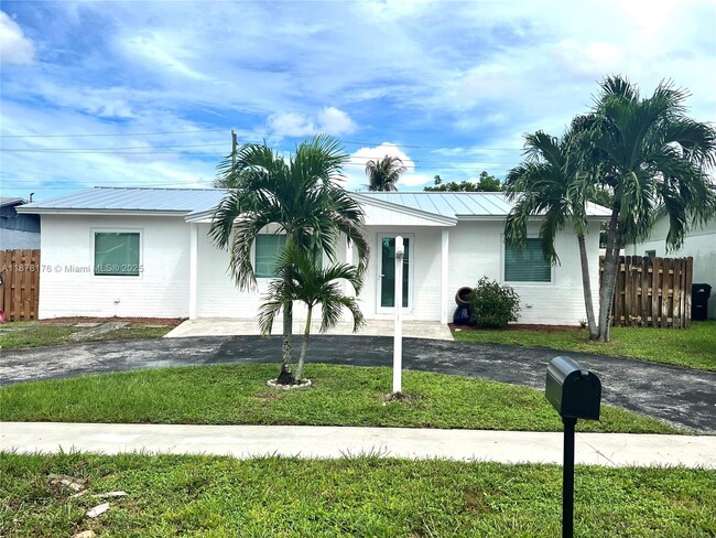 Building Photo - 318 SW 76th Terrace Rental