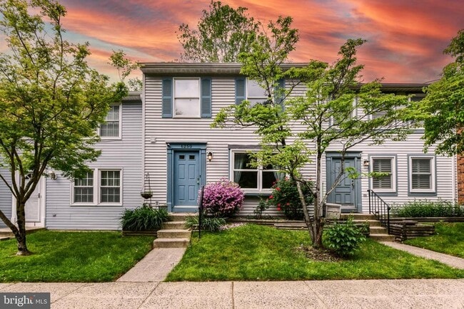 Photo - 6250 Hillside Rd Townhome