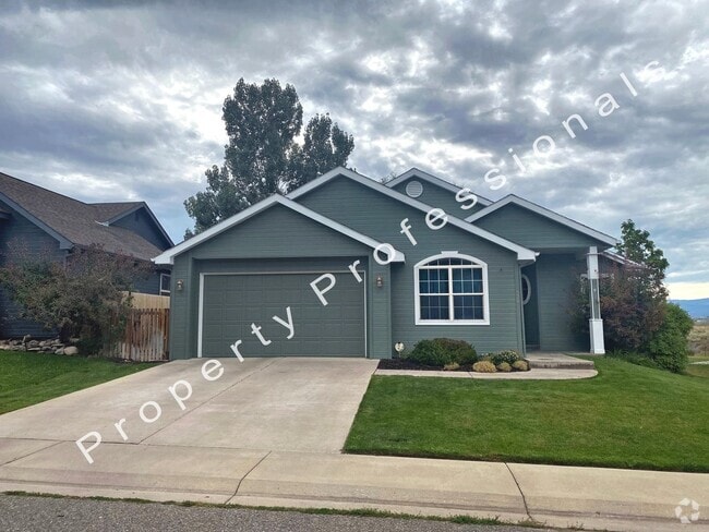 Building Photo - Large home for RENT in Rifle