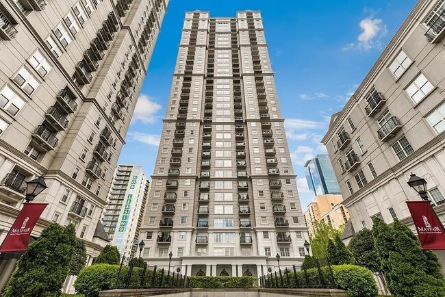 Building Photo - 195 14th St NE