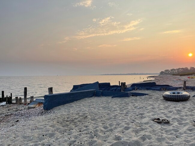 Photo - 2218 Fairfield Beach Rd