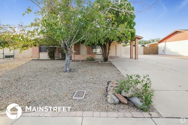 Building Photo - 16446 N 62nd Ave Rental