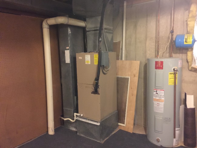 Photo - 43 Windbluff Ct