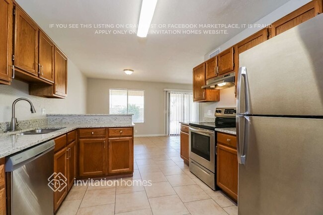 Photo - 10032 N 66th Dr