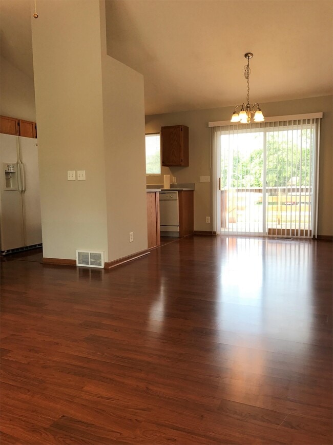 Photo - 6721 N 78th Ave