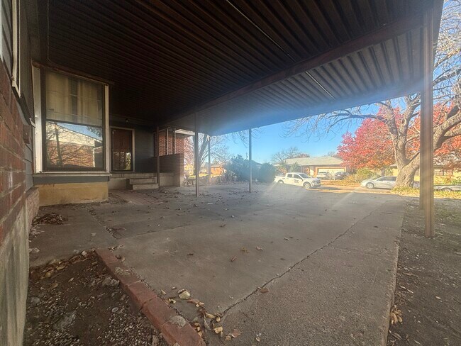 Photo - 3502 Michigan Ave