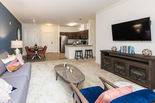 Photo - Verde at Greenbelt Station