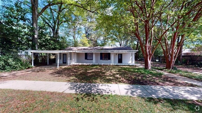 Building Photo - 237 N Northington St Rental