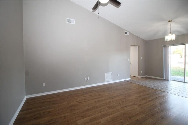 Photo - 903 S Disston Ave