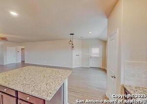 Photo - 1972 Bluethroat